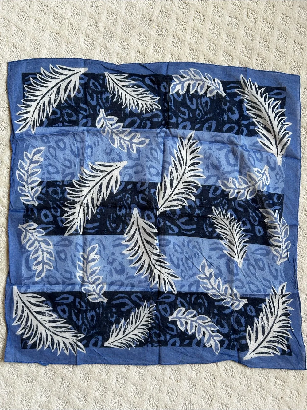 Vintage Tropical Bandana in shades of Indigo